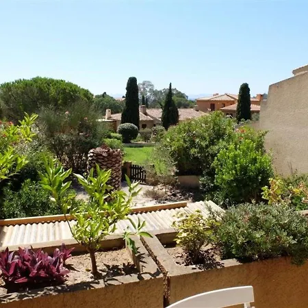 Le Lavandou, 1 Pièce, 4 Personnes - Fr-1-251-409 Appartamento