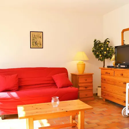 Le Lavandou, 1 Pièce, 4 Personnes - Fr-1-251-409